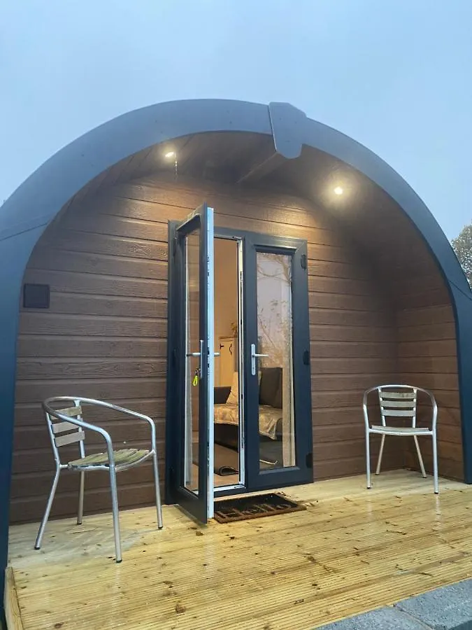 Вилла The Pod With Hot Tub Juniperlea Эдинбург